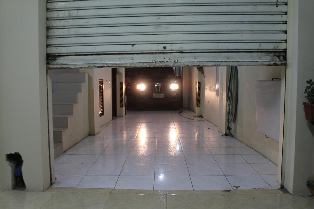 Hostal Rosa Mar Манта Екстериор снимка